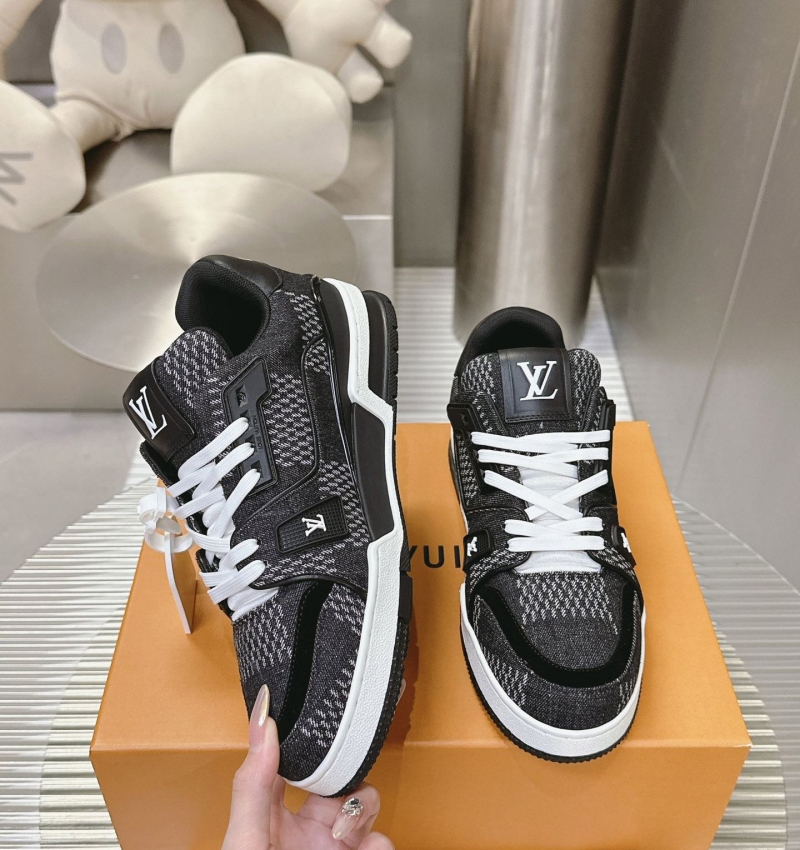 LV Sneakers